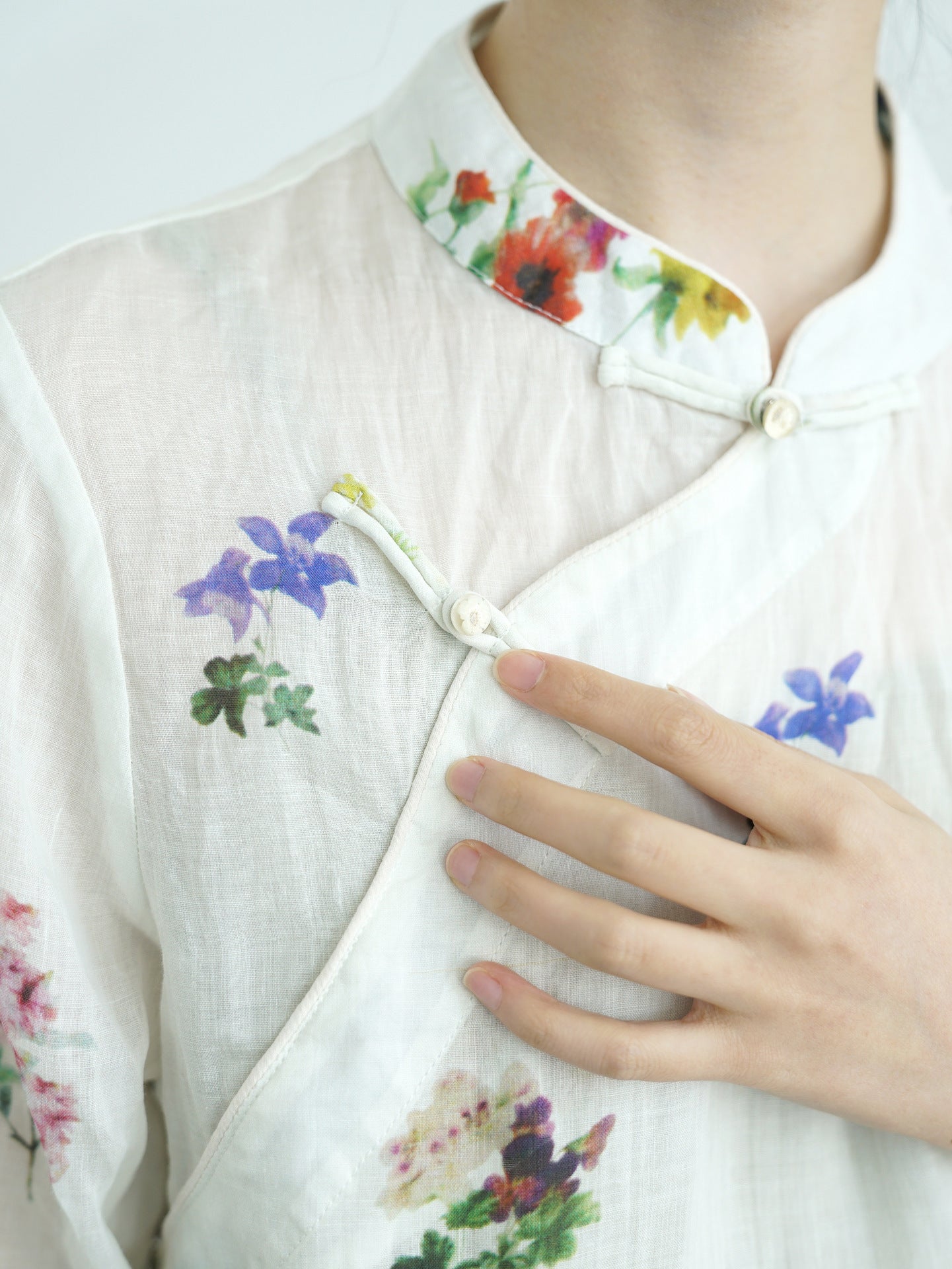 Emani Captivating Qipao Cheongsam Top