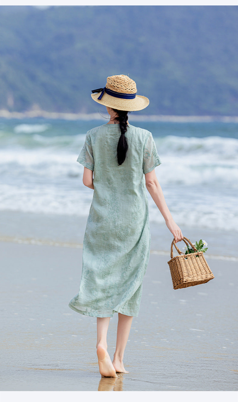 Charli Perfect Embroidery Qipao Cheongsam