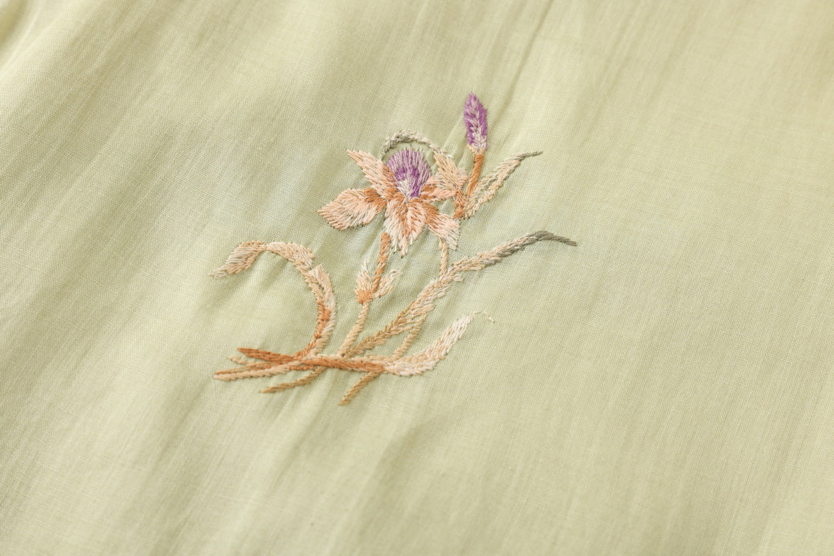 Gemma Dazzling Embroidery Qipao Cheongsam