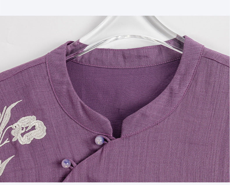 Eleanora Remarkable Embroidery Qipao Cheongsam