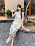 Nina 2-Piece Floral Embroidered Cheongsam Set