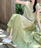 Gladiolus 2-Piece Green Embroidered Cheongsam Set