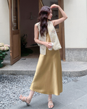 Castle 2-Piece Embroidered Vest Set Cheongsam