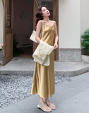 Castle 2-Piece Embroidered Vest Set Cheongsam